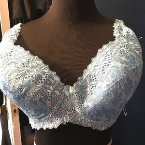 38 DD Bra